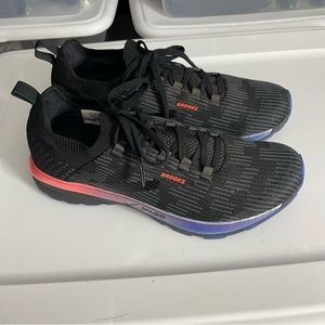 Brooks Shoes Womens 9.5 Black Ricochet 2